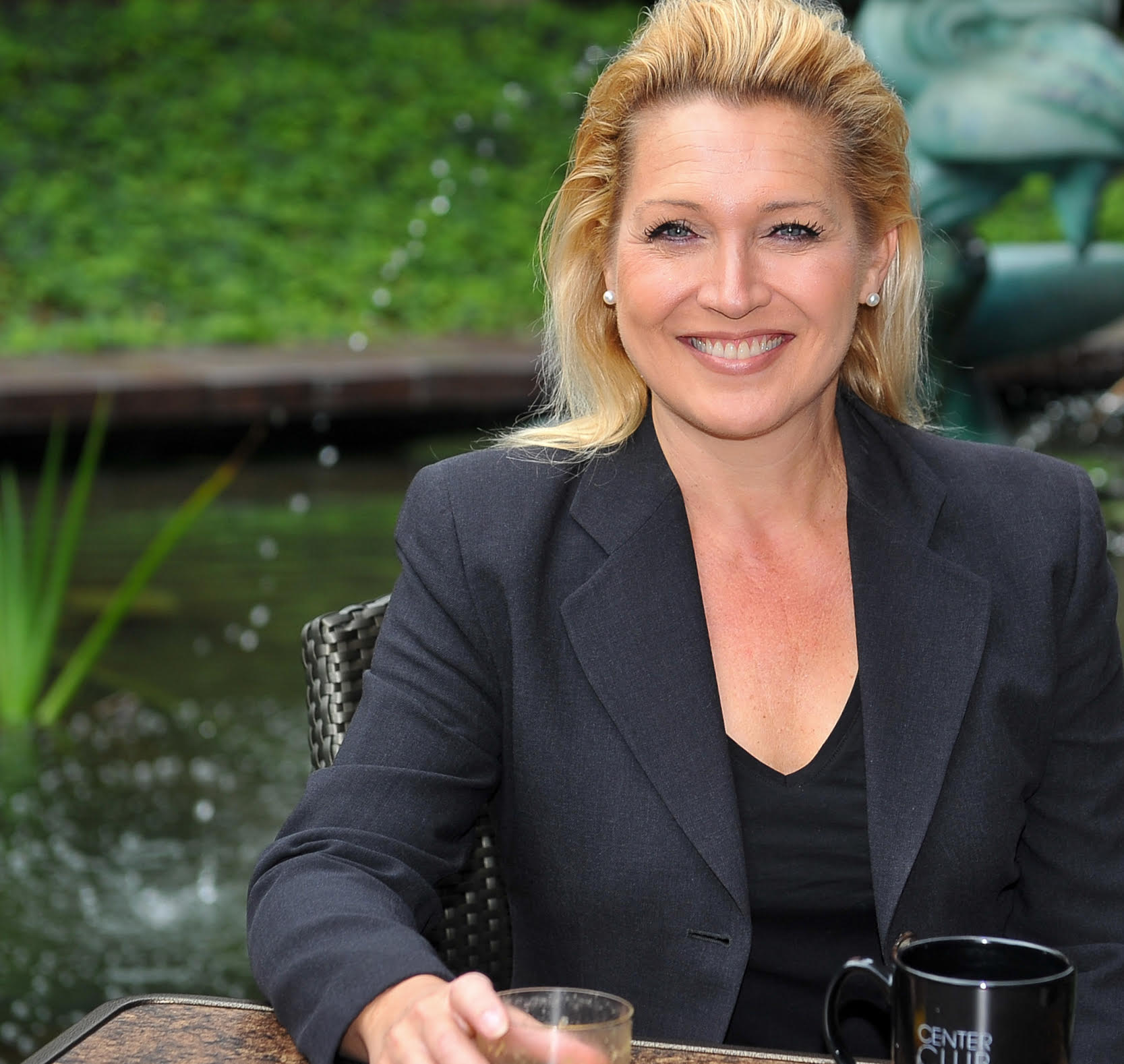 Wendy Hooper Ross - Broker Owner